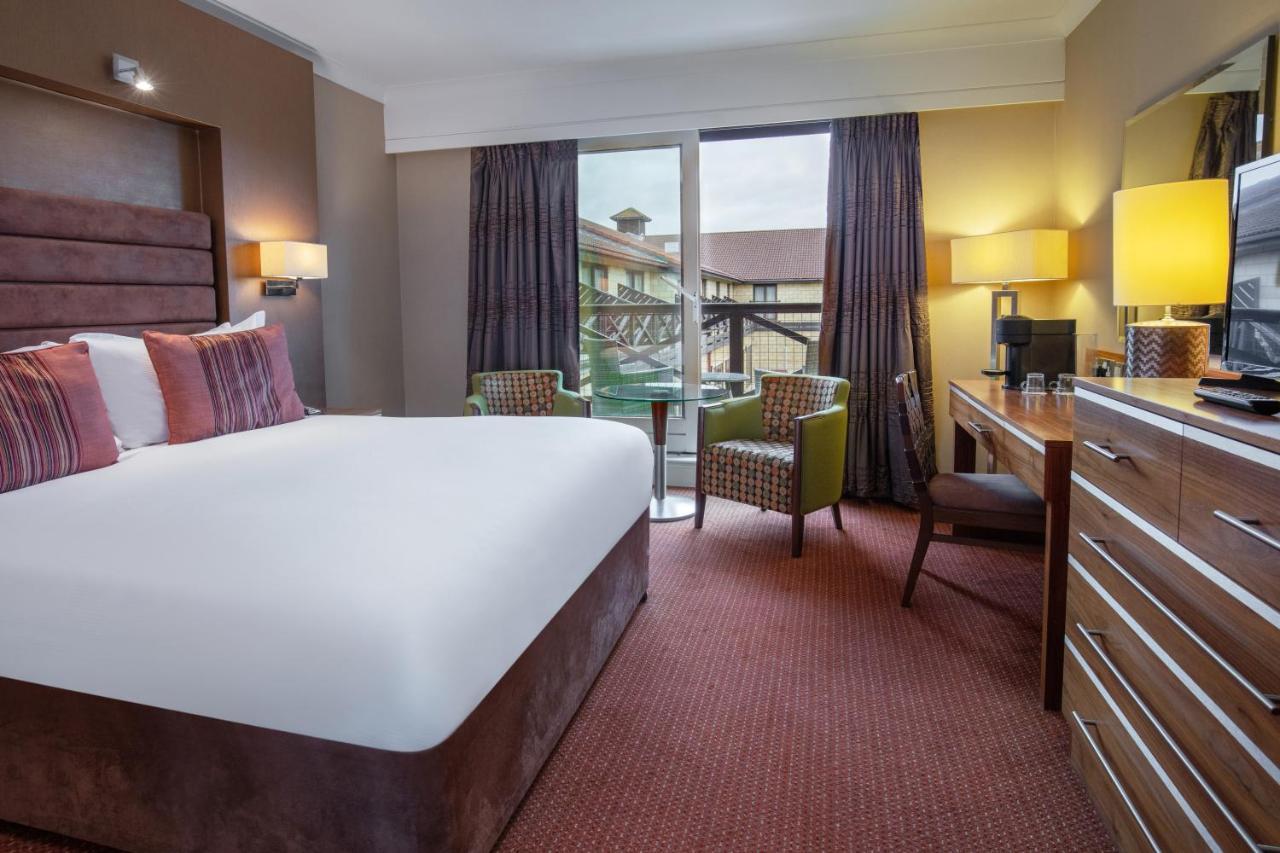 Hampshire Court Hotel & Spa Basingstoke Eksteriør billede