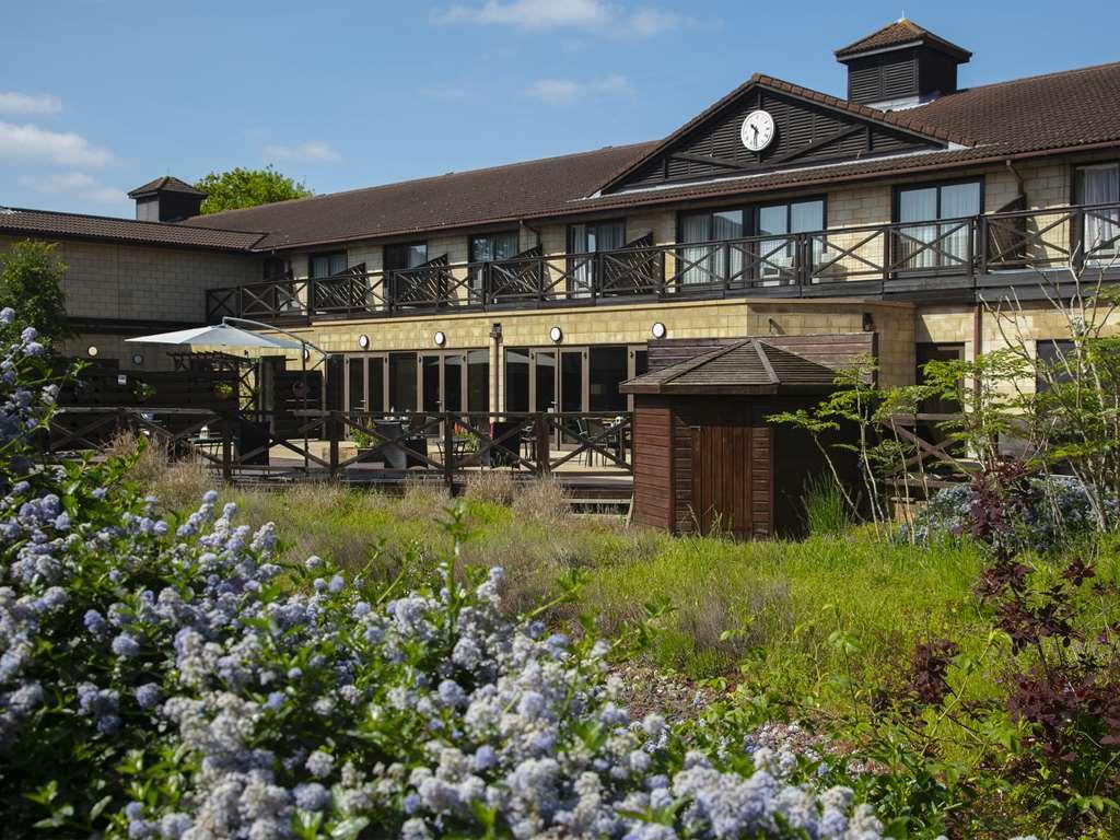 Hampshire Court Hotel & Spa Basingstoke Eksteriør billede