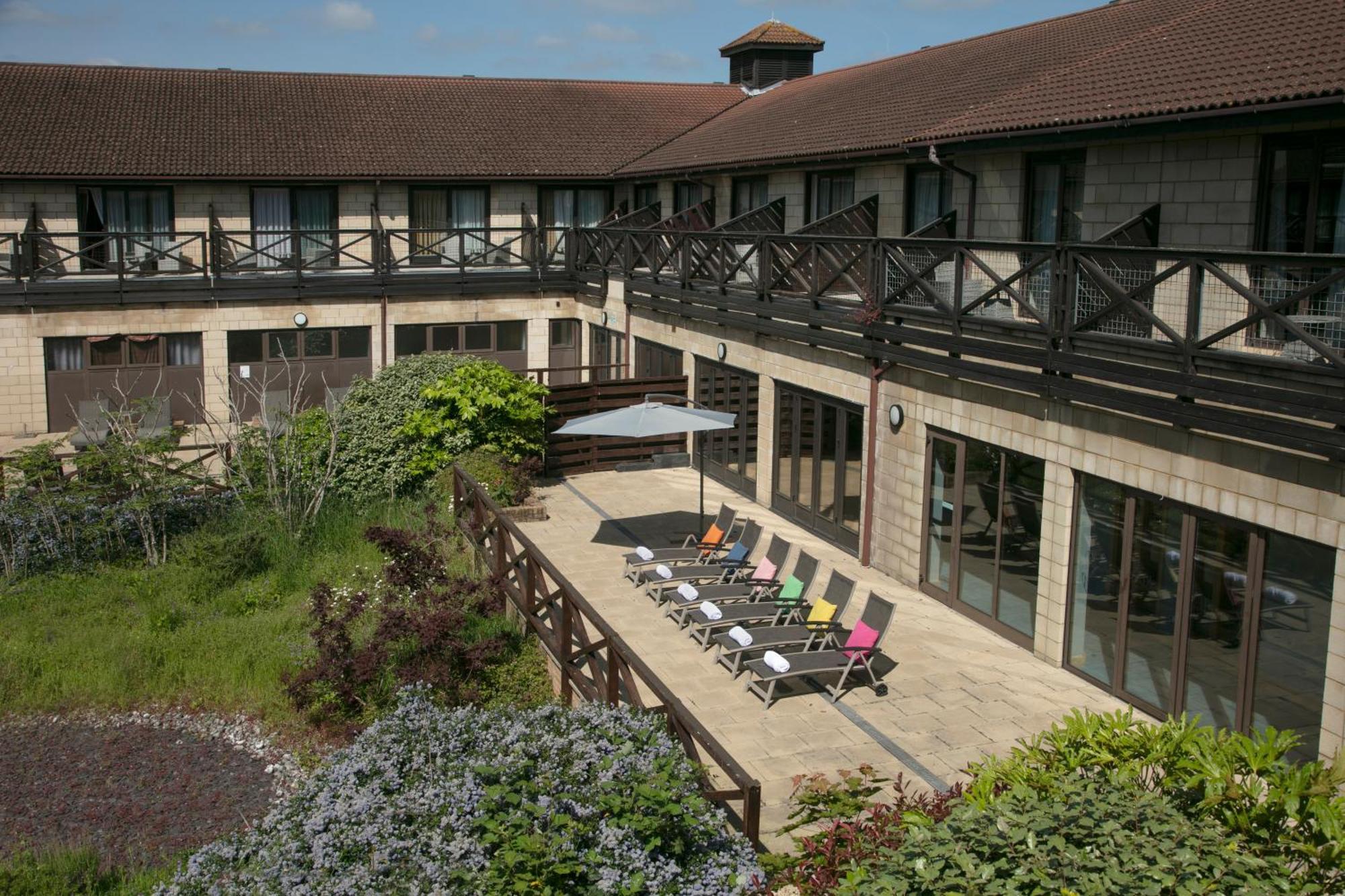 Hampshire Court Hotel & Spa Basingstoke Eksteriør billede